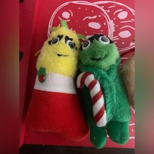 Delmonte Christmas yumkins